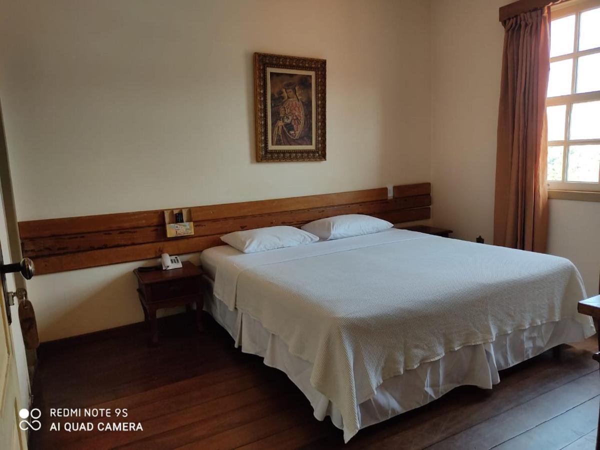 Pousada Geraes โอว์โรเปรโต ภายนอก รูปภาพ